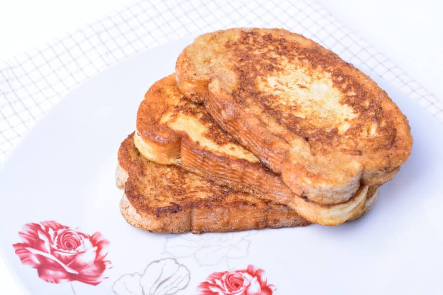 Fried bread slices. Bulgarian breakfast.